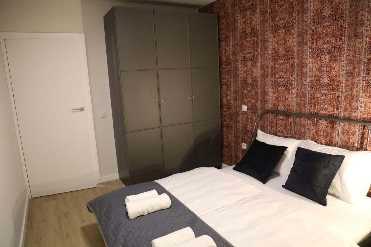 Concept Red Apartment Krasków Dış mekan fotoğraf